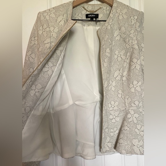 DKNY Floral-Print Zip Up Peplum Jacket Size 8 - Picture 6 of 13